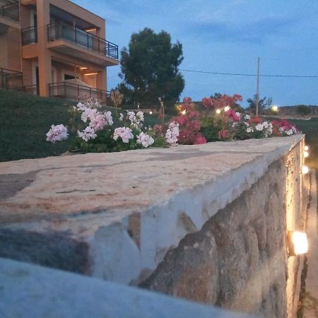 Finiki Plaza Lejlighedshotel Methoni  Eksteriør billede