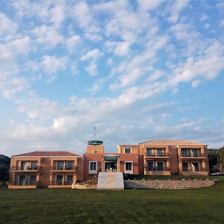 Finiki Plaza Lejlighedshotel Methoni  Eksteriør billede