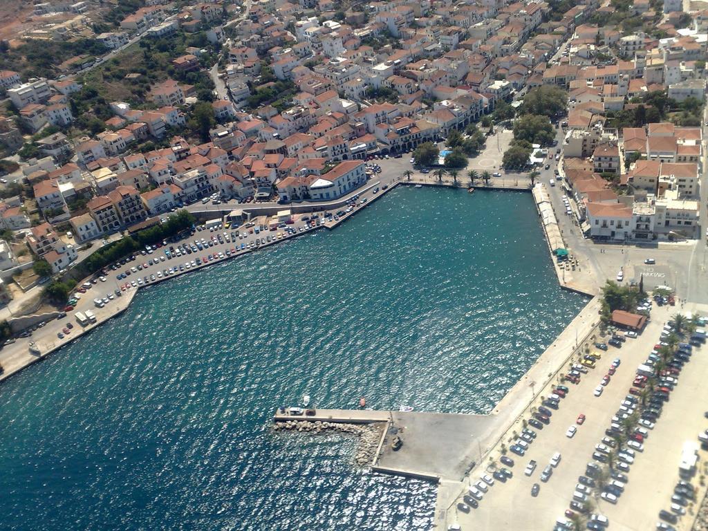 Finiki Plaza Lejlighedshotel Methoni  Eksteriør billede